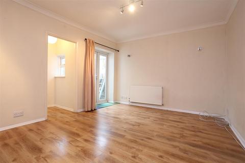 1 bedroom flat to rent, Roedale Road, Brighton