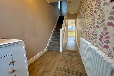 8 Glenluce Drive, Preston, PR1 5TB