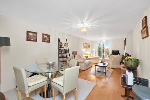 undefined, Kings Drive, Midhurst GU29