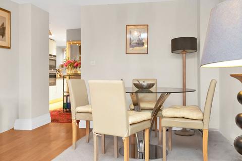 undefined, Kings Drive, Midhurst GU29