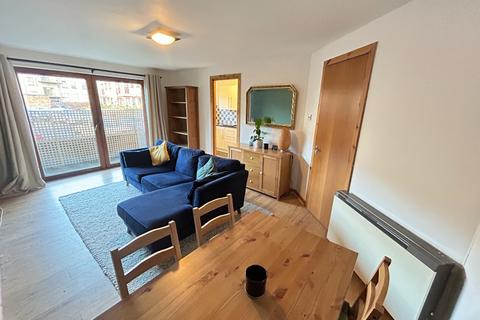 2 bedroom flat to rent, Timber Bush, The Shore, Edinburgh, EH6