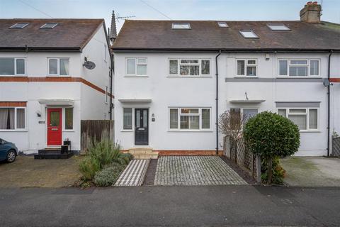 4 bedroom end of terrace house for sale, Oxford Road, Windsor