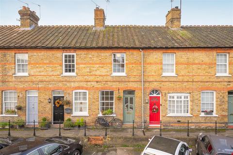 Sunbury Road, Eton