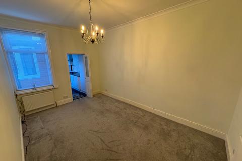 2 bedroom terraced house to rent, Oswald Terrace, Sunderland SR2