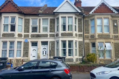 5 bedroom terraced house to rent, Victoria Park, Bristol BS16