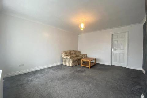 3 bedroom semi-detached house to rent, Ashdown Close, Coventry CV3