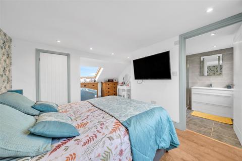 74 Cedar Road, Dartford, DA1 2RS