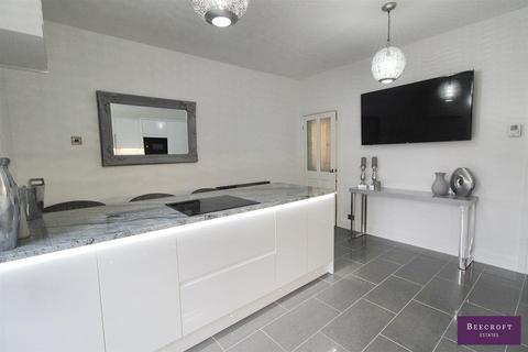 2 bedroom end of terrace house for sale, Hopewell Street, Barnsley