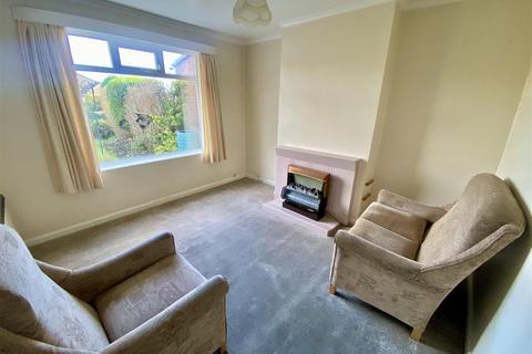 3 bedroom semi-detached house for sale, Sunny Bank Road, Mirfield