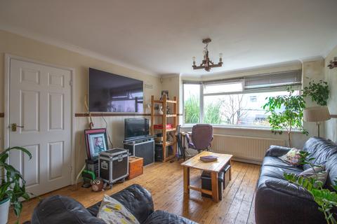 3 bedroom semi-detached house for sale, Two Mile Hill Road, Bristol BS15