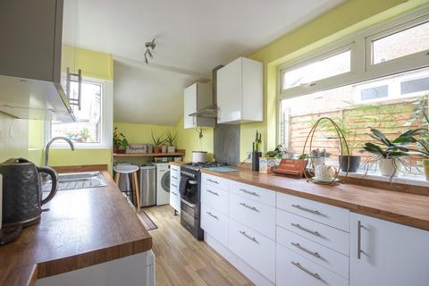 3 bedroom semi-detached house for sale, Two Mile Hill Road, Bristol BS15