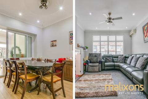 3 bedroom end of terrace house for sale, London SW16