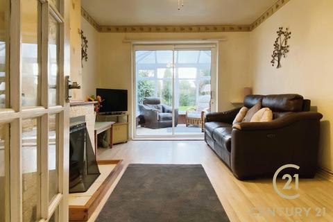 2 bedroom end of terrace house for sale, Dawlish Close, L25