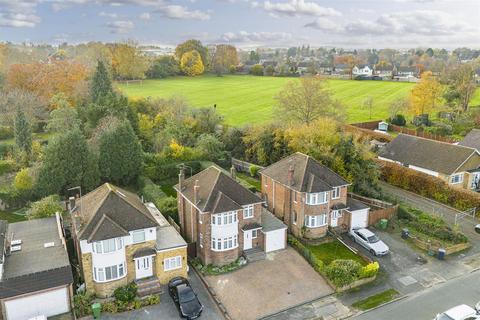 3 bedroom detached house for sale, Shelley Road, High Wycombe HP11