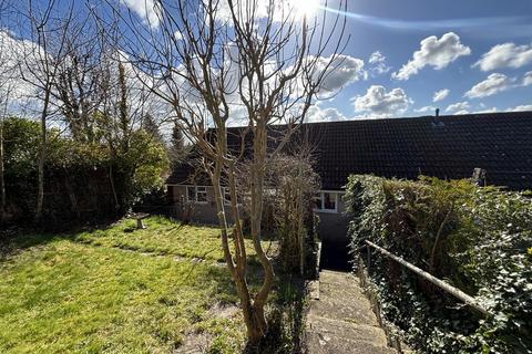 63 Bramley Hill, Mere, Warminster, BA12 6JX