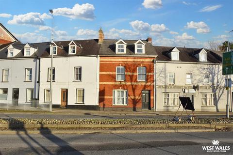 4 bedroom townhouse for sale, Haverfordwest