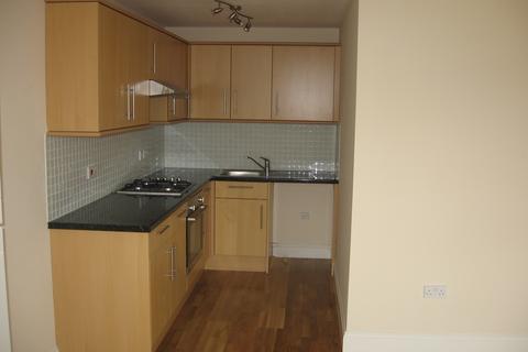 2 bedroom flat to rent, Southend Lane, London SE6