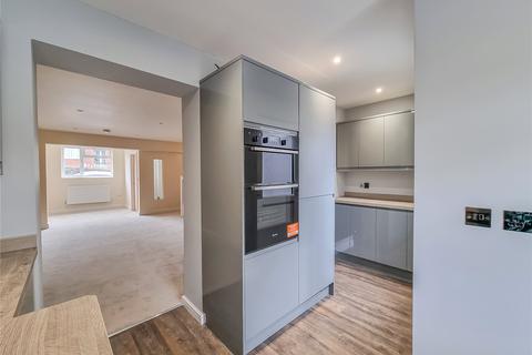 3 bedroom end of terrace house for sale, Nags Head Hill, Bristol BS5