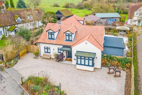 4 bedroom detached bungalow for sale, Church Green, Great Wymondley