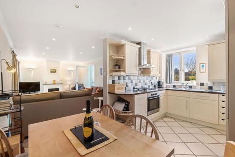 7, Meadow Court Green Lane, Padstow, PL28 8RL