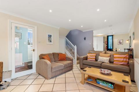 7, Meadow Court Green Lane, Padstow, PL28 8RL