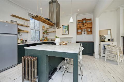 3 bedroom duplex for sale, Shepherd's Bush W12