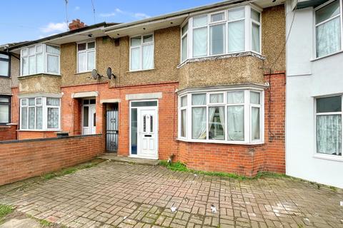 3 bedroom terraced house for sale, St. Winifreds Avenue, Luton, Bedfordshire, LU3 1QT