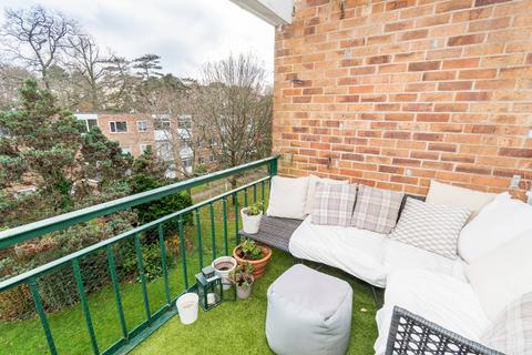 2 bedroom apartment for sale, Bassett, Southampton