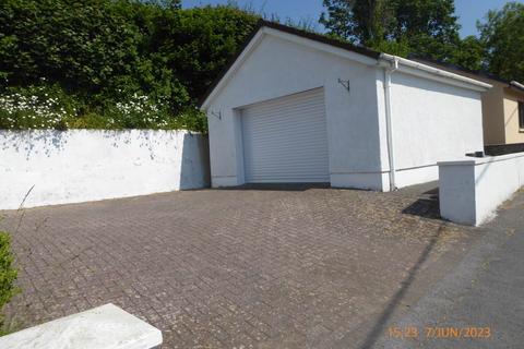 2 bedroom detached bungalow to rent, Carmarthen, ,