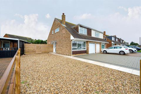 3 bedroom semi-detached house for sale, Gloster Drive, Pagham