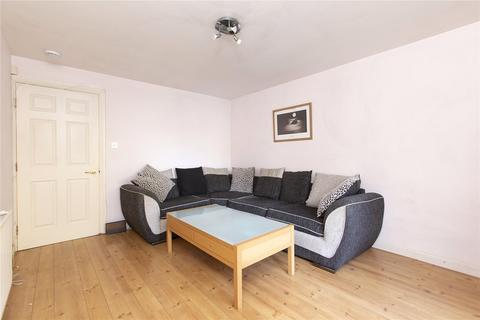 2 bedroom flat to rent, Dryden Gait, Pilrig, Edinburgh, EH7