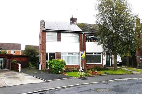 3 bedroom semi-detached house to rent, Green Acres Drive, Garstang PR3