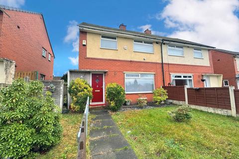 3 bedroom semi-detached house for sale, Clough Avenue, Westhoughton, Bolton, BL5