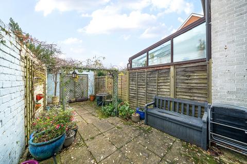 2 bedroom end of terrace house for sale, Guildford Road, Loxwood, RH14