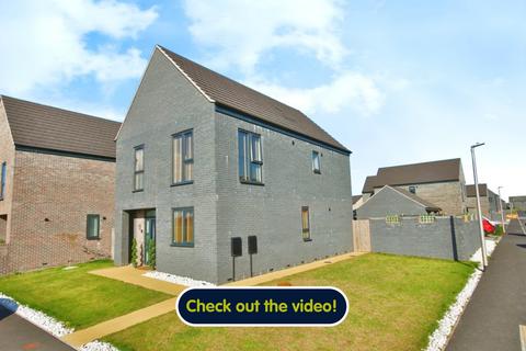 4 bedroom detached house for sale, 18 De La Pryme Road, HU7 3LJ