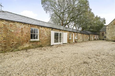 Oak Farm, Burderop Park SN4