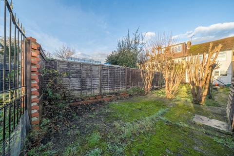 40 Lullingstone Avenue, Swanley, BR8 7JW