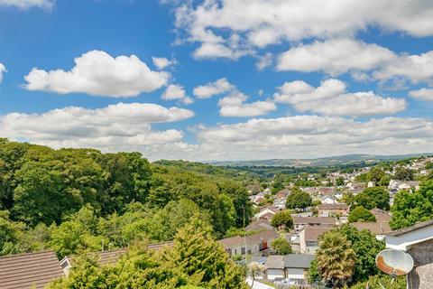 3 bedroom end of terrace house for sale, Thirlmere Gardens, Derriford