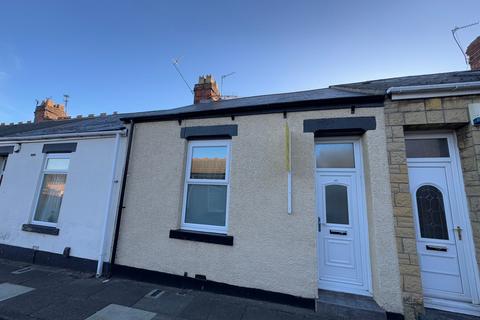 2 bedroom terraced house to rent, Dene Street, Sunderland SR4