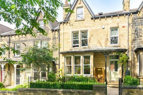 6 bedroom terraced house for sale, Leeds LS8