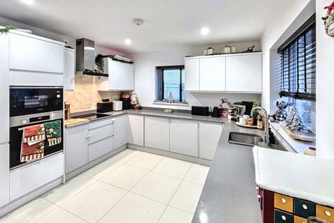 28 Brook Fields, Littlethorpe, Peterlee, SR8 3UZ