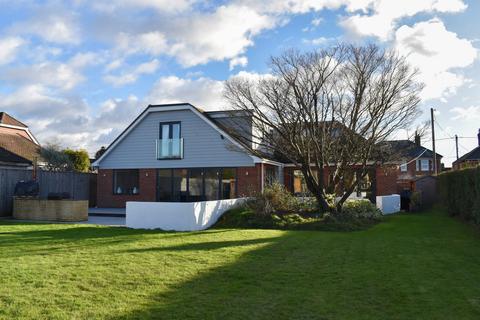 4 bedroom detached house for sale, Southampton Road, Ringwood, BH24