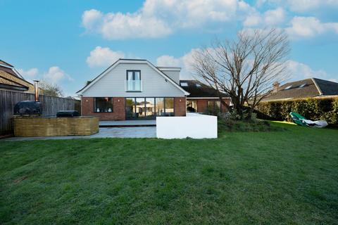 4 bedroom detached house for sale, Southampton Road, Ringwood, BH24