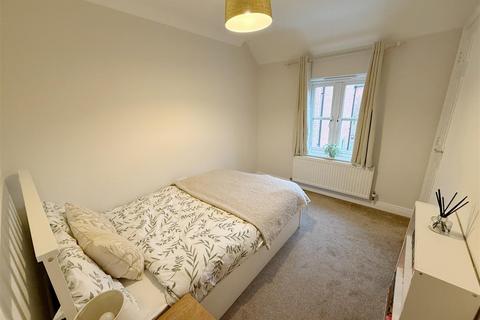 43 Amis Way, Stratford-upon-avon, CV37 7JD