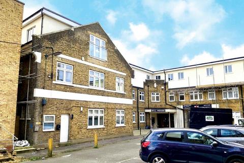 1 bedroom flat to rent, Mill House, Southall UB2