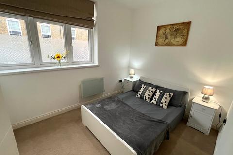 1 bedroom flat to rent, Mill House, Southall UB2