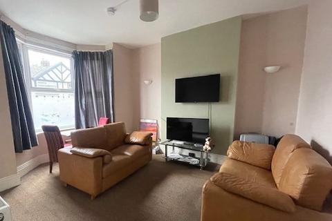 1 bedroom in a house share to rent, Machon Bank, Sheffield S7