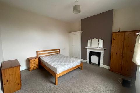 1 bedroom in a house share to rent, Machon Bank, Sheffield S7