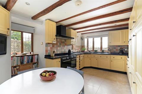 4 bedroom detached house for sale, St Marys Way, Brownshill, Stroud