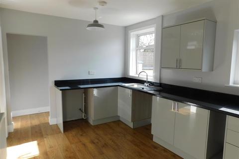 2 bedroom house to rent, Fairfield Avenue, Sandbach